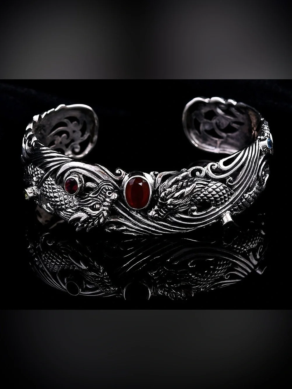 N/A intricately carved